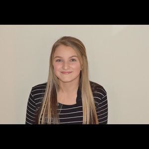 Meet your Posher, Chloe